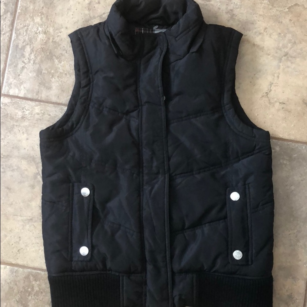 Black Sporty Vest